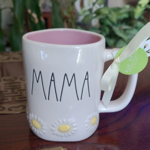 Rae Dunn Other - 🌼Rae Dunn Mama Mug